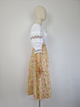 Load image into Gallery viewer, Vintage Laura Ashley skirt

