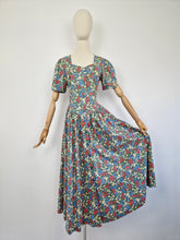 Load image into Gallery viewer, Vintage 90s Laura Ashley green dress
