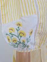 Load image into Gallery viewer, Vintage Austrian sunflower dress
