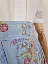 Load image into Gallery viewer, Vintage 80s floral cotton skirt
