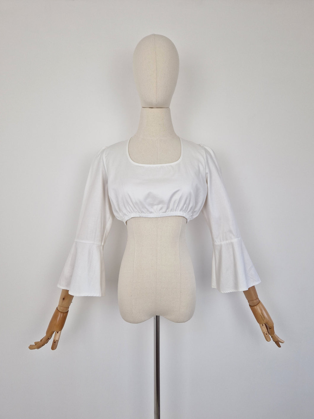 Vintage flare sleeves dirndl blouse