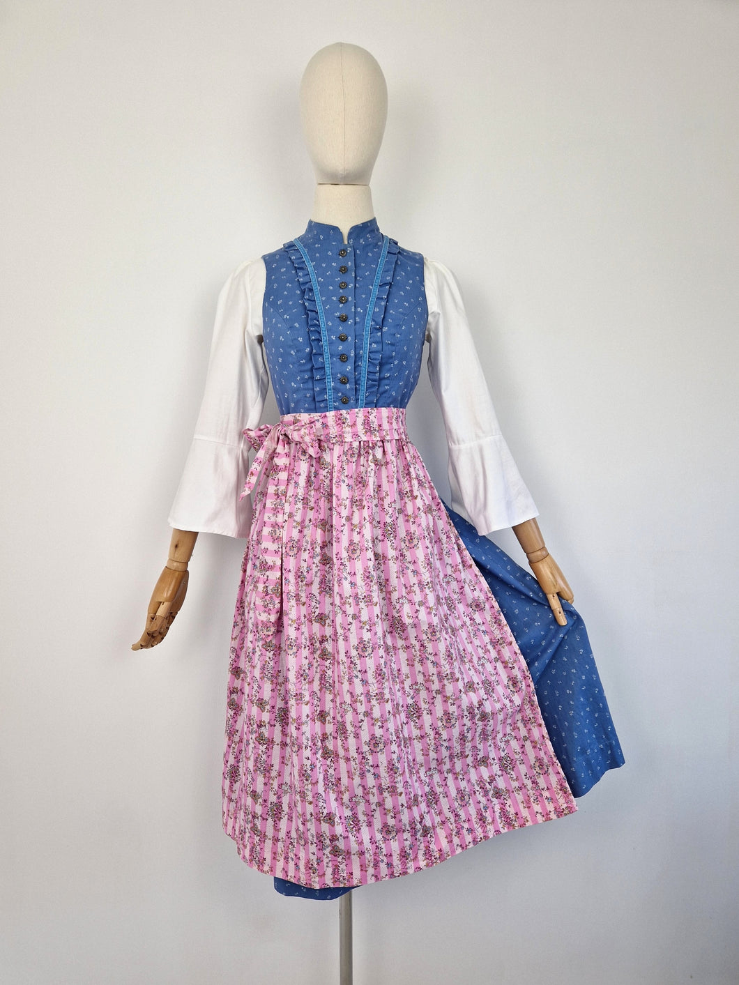 Vintage pink dirndl apron