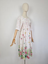 Load image into Gallery viewer, Vintage 70s bohemian dress
