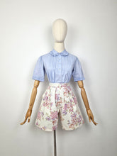 Load image into Gallery viewer, Vintage 80s Laura Ashley pastel shorts
