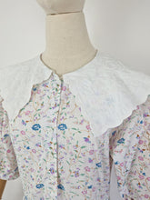 Load image into Gallery viewer, Vintage 80s embroidered collar dress
