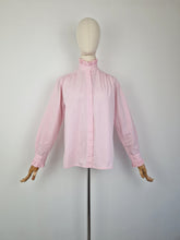 Load image into Gallery viewer, Vintage pink pie crust blouse
