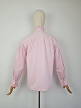 Load image into Gallery viewer, Vintage pink pie crust blouse
