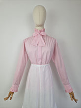Load image into Gallery viewer, Vintage pink pie crust blouse
