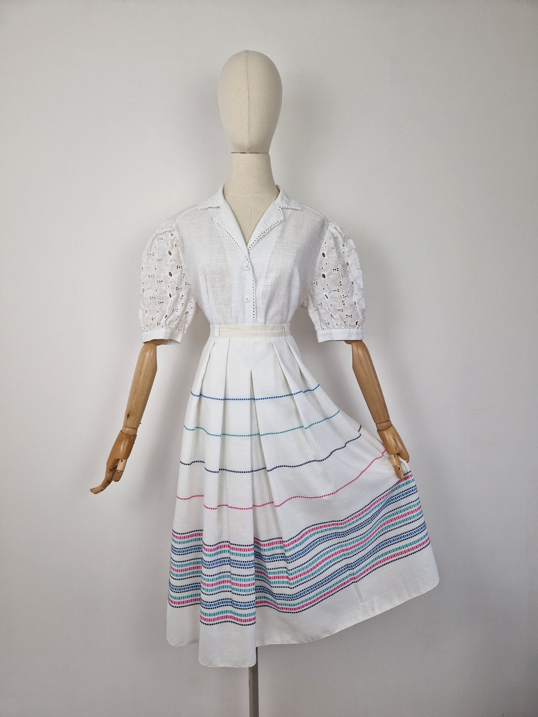 Vintage 80s pleated skirt