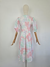 Load image into Gallery viewer, Vintage pastel dress
