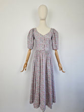 Load image into Gallery viewer, Vintage 80s Laura Ashley green and pink dress
