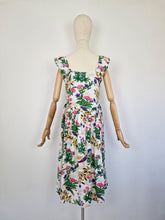 Load image into Gallery viewer, Vintage Hawaiian theme sundress
