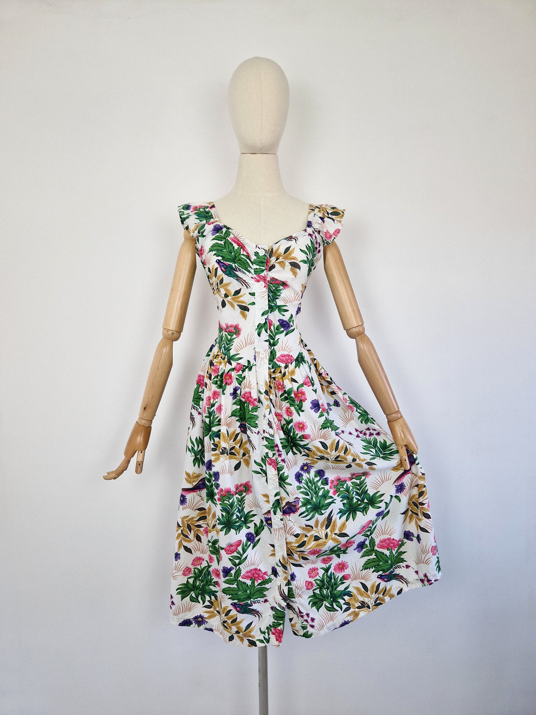 Vintage Hawaiian theme sundress