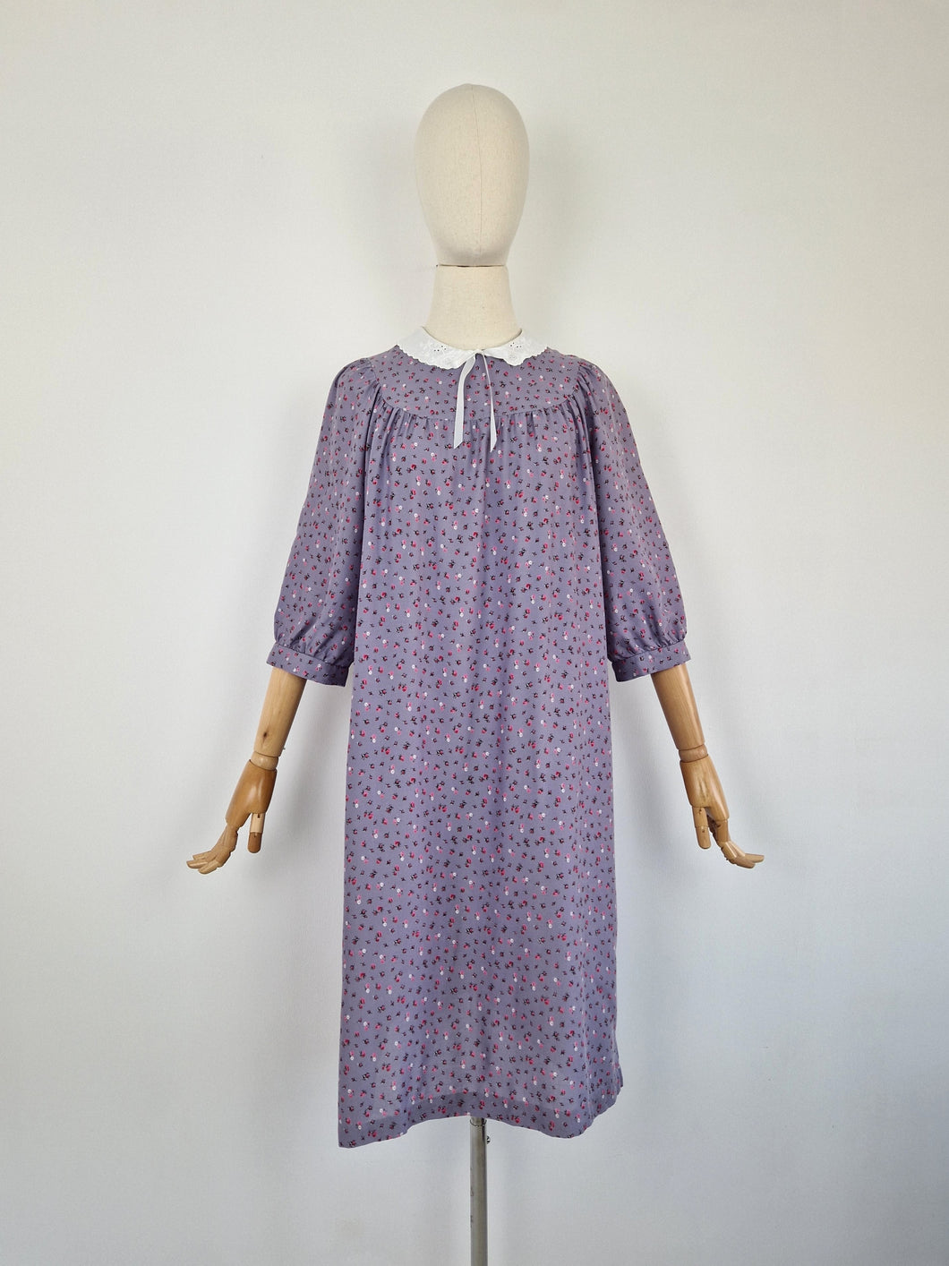 Vintage 70s smock dusty lilac dress