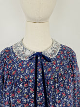 Load image into Gallery viewer, Vintage 70s smock navy dress
