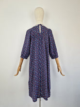 Load image into Gallery viewer, Vintage 70s smock navy dress
