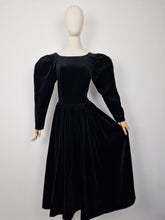 Load image into Gallery viewer, Vintage 80s Laura Ashley gothic velvet dress

