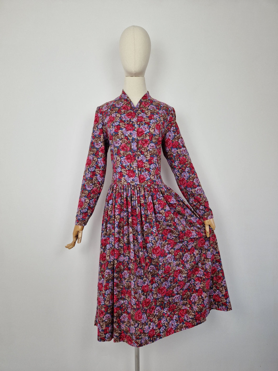 Vintage 80s Laura Ashley floral dress