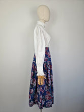 Load image into Gallery viewer, Vintage 80s Laura Ashley skirt
