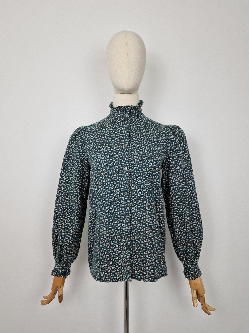Vintage 70s Laura Ashley green ditsy blouse