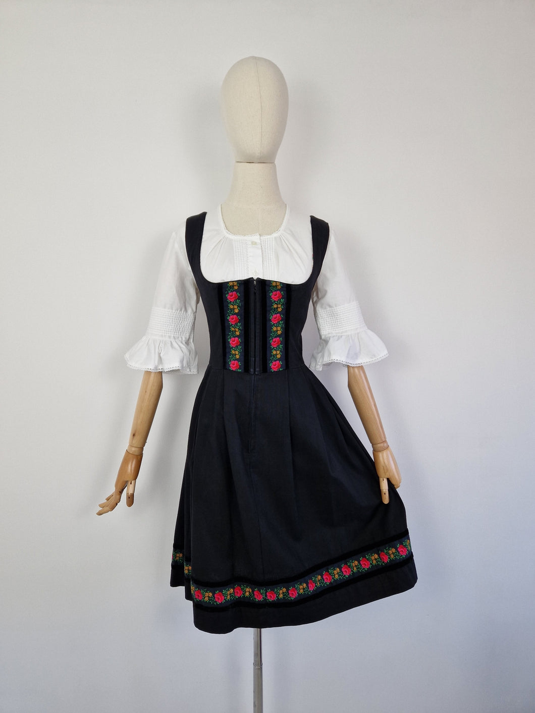 Vintage 70s Austrian black dirndl milkmaid dress