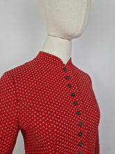 Load image into Gallery viewer, Vintage 70s Trachten quilted blazer
