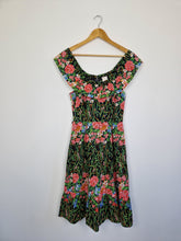 Load image into Gallery viewer, Vintage 80s floral ruffle dress
