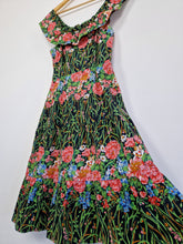 Load image into Gallery viewer, Vintage 80s floral ruffle dress
