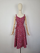 Load image into Gallery viewer, Vintage 80s cotton paisley and floral sundress
