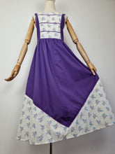 Load image into Gallery viewer, Vintage purple sundress
