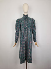 Load image into Gallery viewer, Vintage 80s Laura Ashley cotton smock dress
