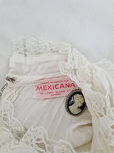 Load image into Gallery viewer, Vintage 70s Mexican wedding dress from Mexicana
