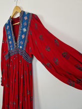 Load image into Gallery viewer, Vintage 70s Afghan embroidered cotton dress
