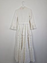 Load image into Gallery viewer, Vintage 70s Mexican wedding dress from Mexicana
