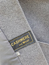 Load image into Gallery viewer, Vintage cashmere and wool coat
