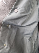 Load image into Gallery viewer, Vintage cashmere and wool coat
