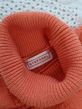 Load image into Gallery viewer, Vintage coral wool jumper
