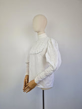 Load image into Gallery viewer, Vintage 70s Laura Asley prairie cotton blouse
