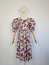 Load image into Gallery viewer, Vintage 80s Austrian cotton floral dress
