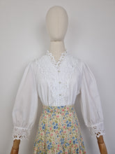 Load image into Gallery viewer, Vintage 70s prairie ditsy skirt
