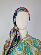 Load image into Gallery viewer, Vintage Jaeger silk scarf
