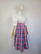 Load image into Gallery viewer, Vintage checked cotton skirt
