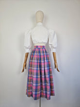 Load image into Gallery viewer, Vintage checked cotton skirt
