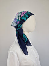 Load image into Gallery viewer, Vintage floral scarf
