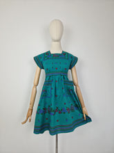 Load image into Gallery viewer, Vintage mini dress / tunic
