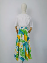 Load image into Gallery viewer, Vintage 80s cotton skirt
