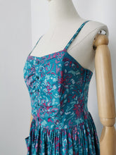 Load image into Gallery viewer, Vintage 80s Laura Ashley sundress
