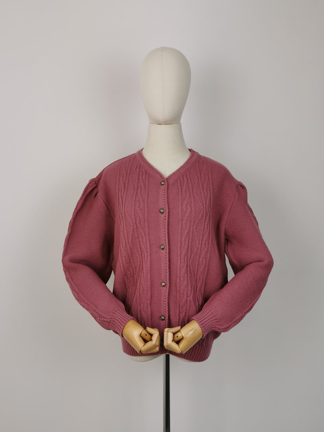 Vintage dusty pink cardigan