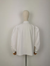 Load image into Gallery viewer, Vintage puff sleeve blouse
