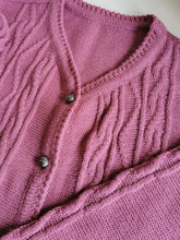 Load image into Gallery viewer, Vintage dusty pink cardigan
